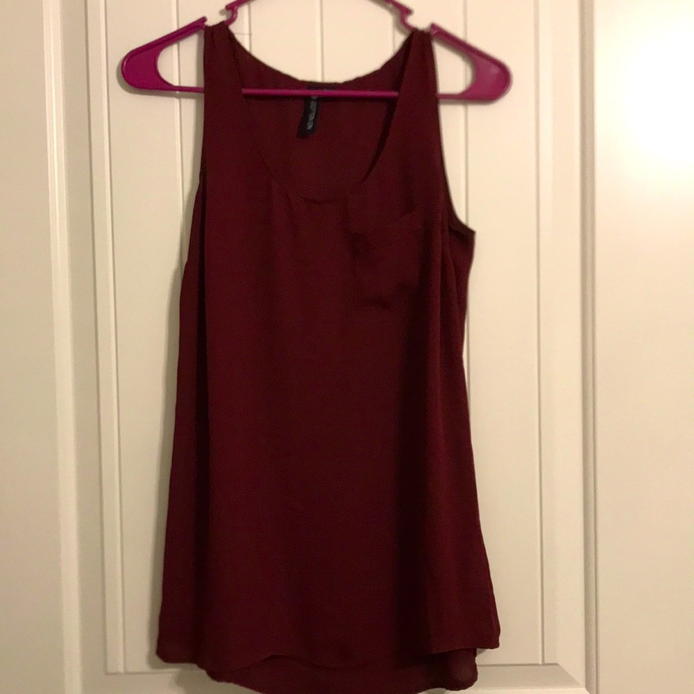 Sleeveless blouse